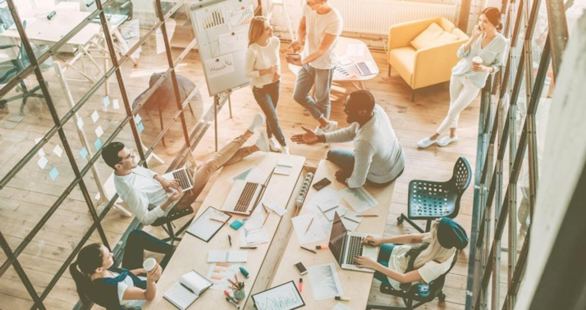 Environnement d'apprentissage collaboratif pour les ateliers pratiques à Marseille